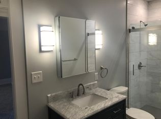 5201 Pitt St, New Orleans, LA 70115