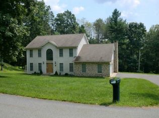 26 Cole Haven Ter W, Montague, NJ 07827