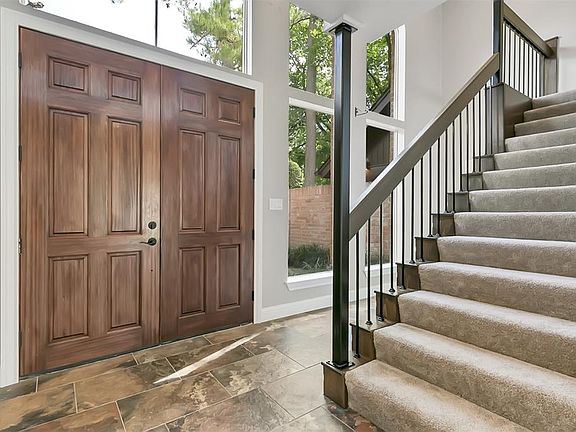 3rd image of 11635 Cypresswood Dr