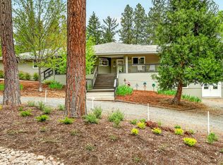 1230 Westmont Dr, Jacksonville, OR 97530