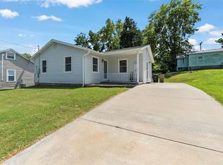 1525 Stoddard St, Cape Girardeau, MO 63701