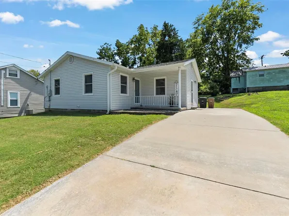 1525 Stoddard St, Cape Girardeau, MO 63701
