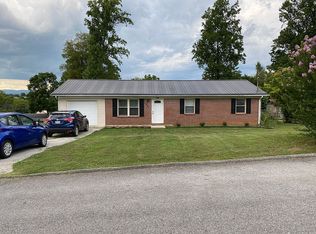 2307 Patricia Cir, Morristown, TN 37814