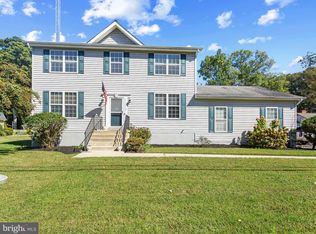 1410 Central Ave E, Edgewater, MD 21037