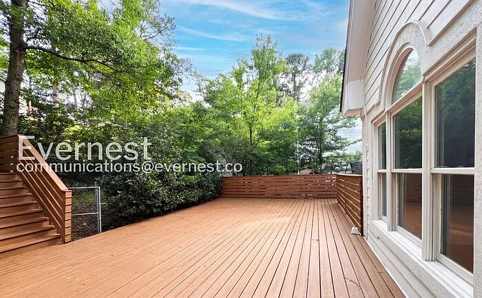1617 Beckham Dr — Photo 22