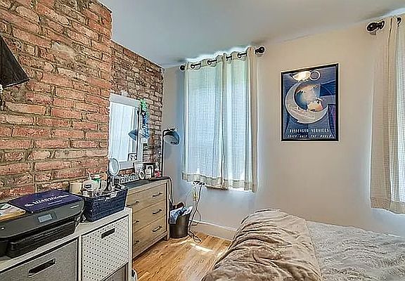 4th image of 503 E 12th St APT 1