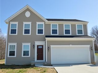 6998 Stag Horn Ln, Lorain, OH 44053