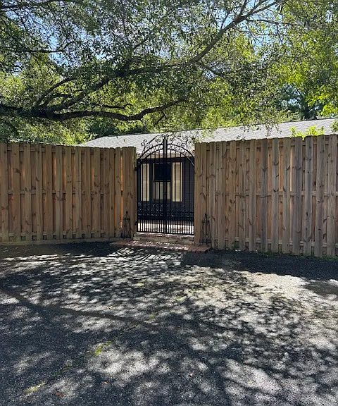 10419 Chemstrand Rd — Photo 8