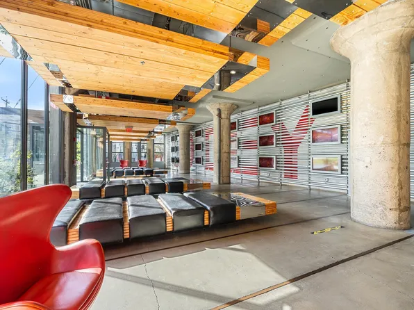 50 Dey Street image 23 of 26