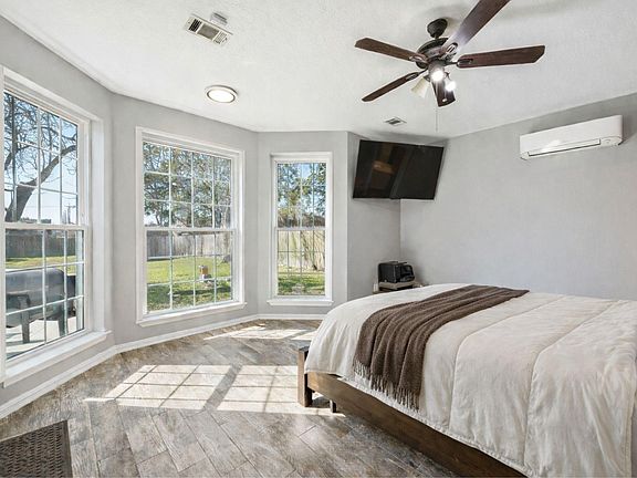 5th image of 5503 Teakwood Ln