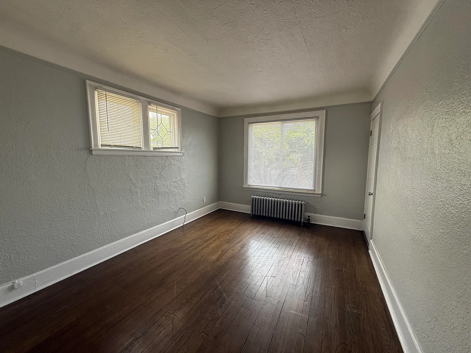 1 bed, 1.0 bath, 2255 sqft, $900 — Photo 4