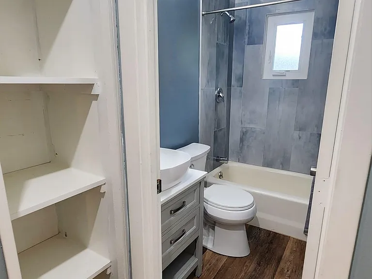 6595 Collier Rd #A — Photo 5