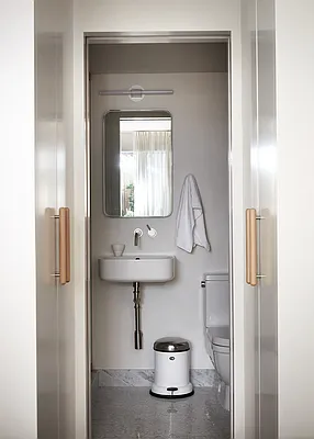 Sold by Compass | media 8