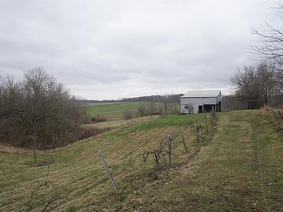 3rd image of 3198 State Road 229