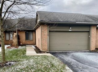 29335 Bates Rd, Perrysburg, OH 43551