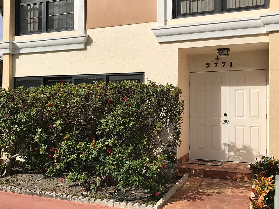 1st image of 2771 NE 164th St