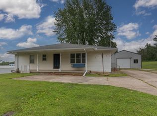 103 S Oak St, Cole Camp, MO 65325