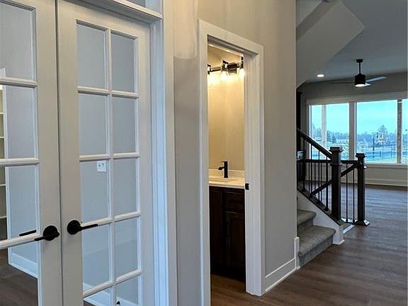 3rd image of 1607 SW Arbormist Dr