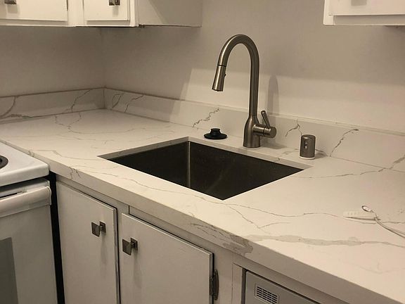5th image of 2322 N 134th St #4