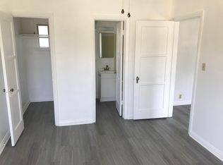 1702 W Alameda Ave APT A, Burbank, CA 91506