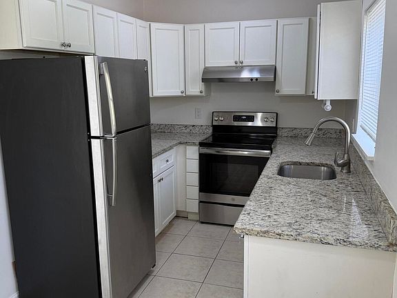 3rd image of 6575 NE 7th Ave