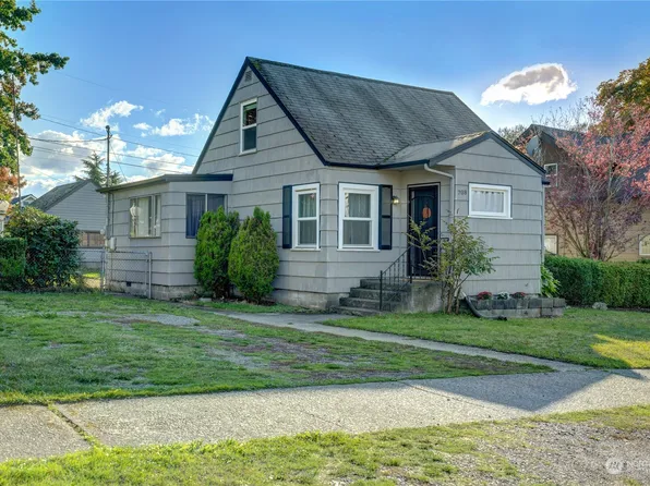 708 E 53rd St, Tacoma, WA 98404