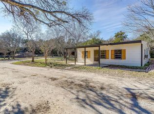 113 Comanche Trl, Whitney, TX 76692