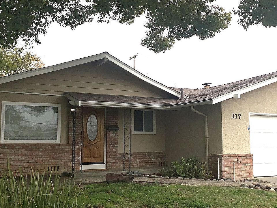 1st image of 317 Plum St