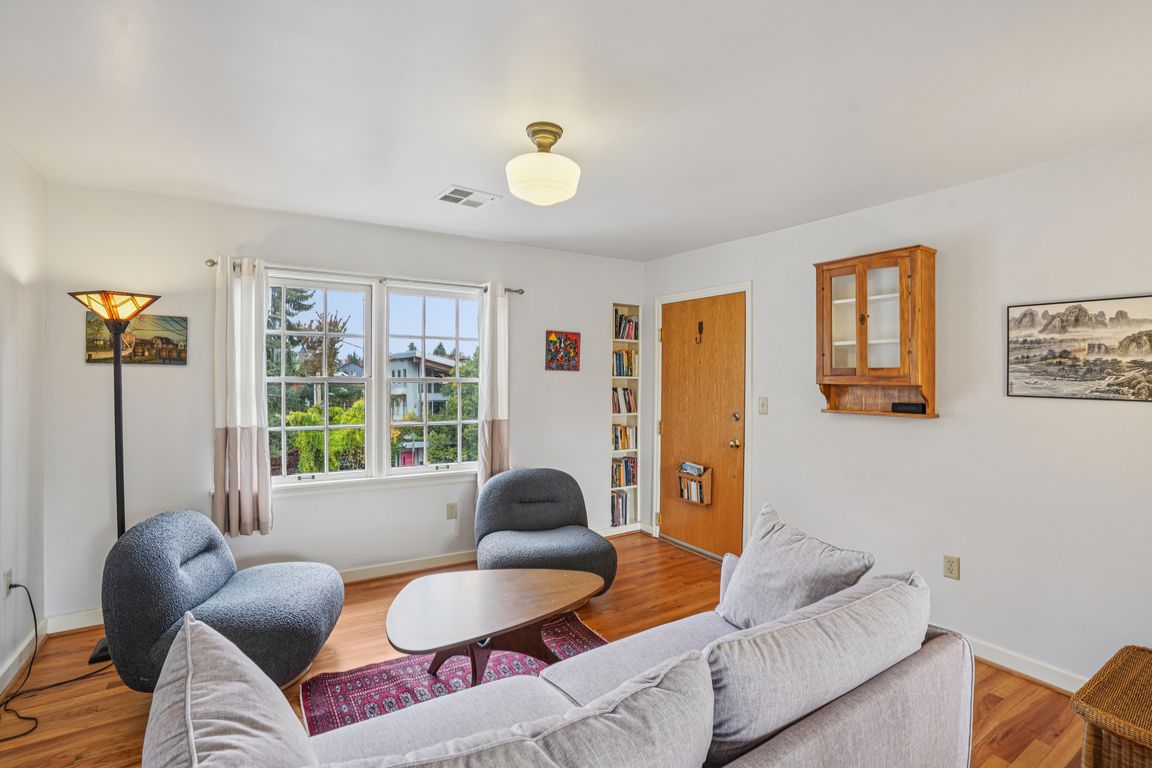 next background image