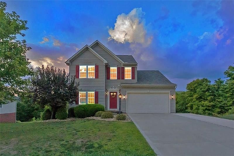 1st image of 141 Bradford Square Dr