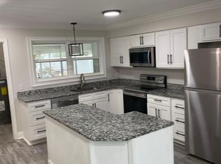 513 E 24th St, Lynn Haven, FL 32444