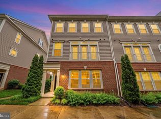 4724 Dane Ridge Cir, Woodbridge, VA 22193