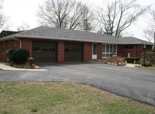 265 W Southmor Rd, Morris, IL 60450