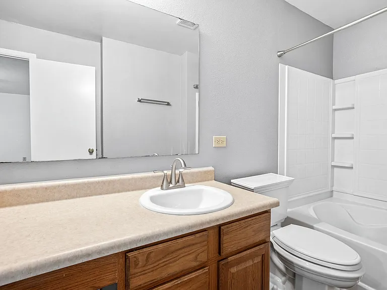 12192 Maize Dr — Photo 32