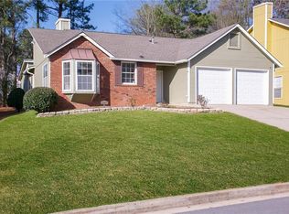 4526 Yorkdale Dr, Decatur, GA 30035