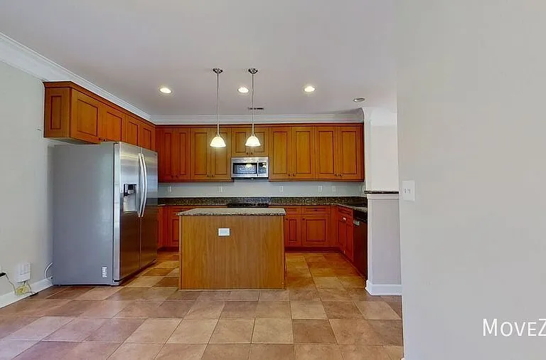 1628 Lela Ave — Photo 6