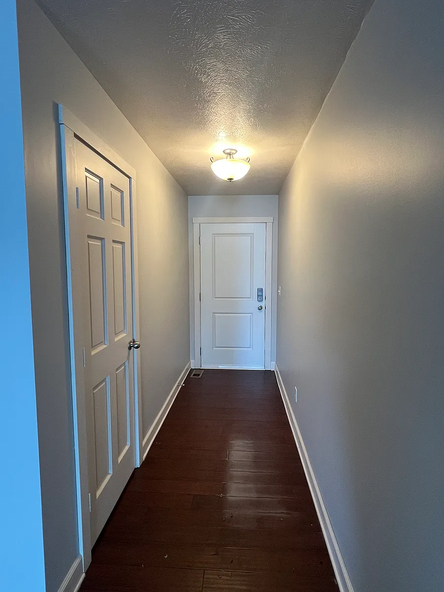 Building Photo - 2989 Meadowlark Ln