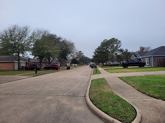 5th image of 5618 Village Park Dr