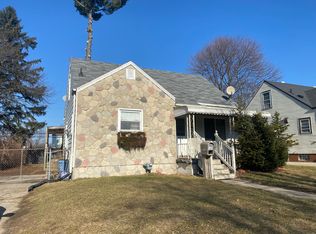 651 4th Ave, Pontiac, MI 48340