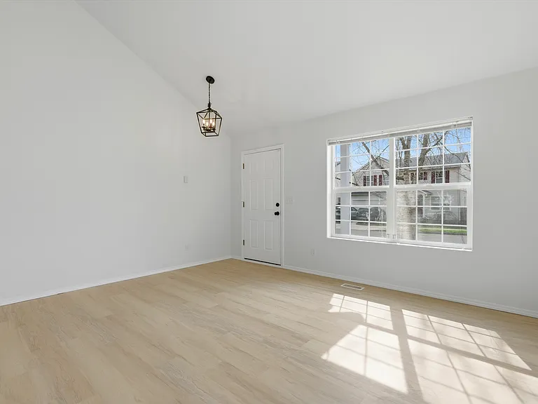 6959 NE Willowgrove St — Photo 10