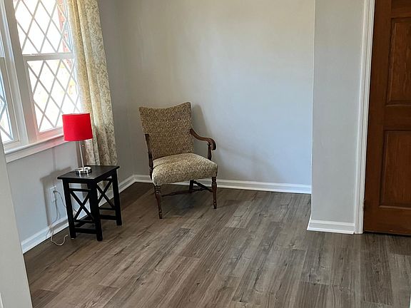 Nook off kitchen , pantry