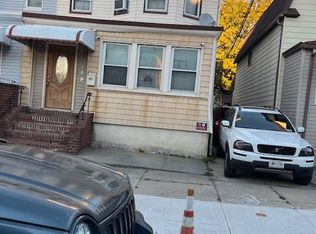 6659 74th Street, Middle Village, NY 11379