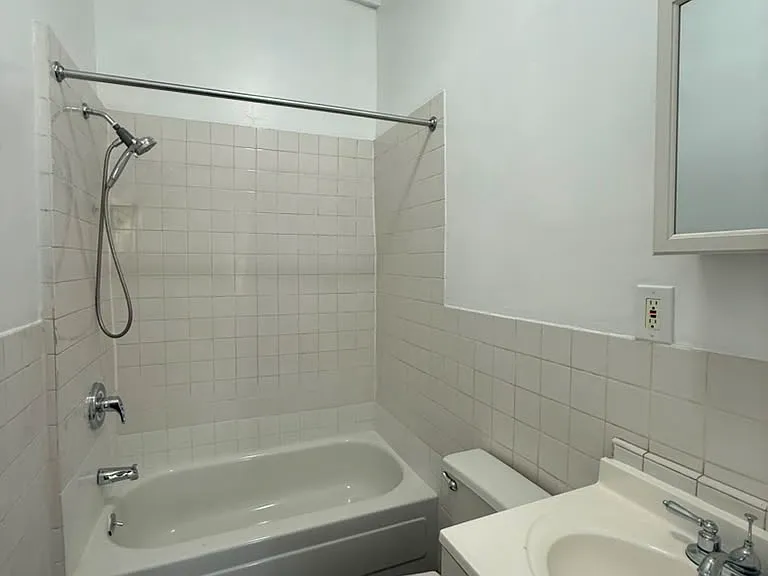 833 Saint Johns Pl #3F — Photo 3