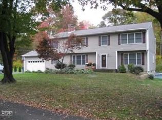 264 Arnold Ln, Orange, CT 06477