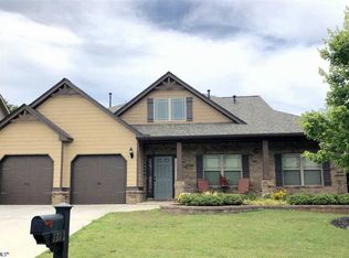 131 Notting Hill Ln, Greer, SC 29651