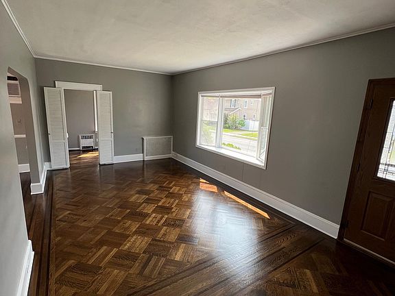 2nd image of 260 New Jersey Ave