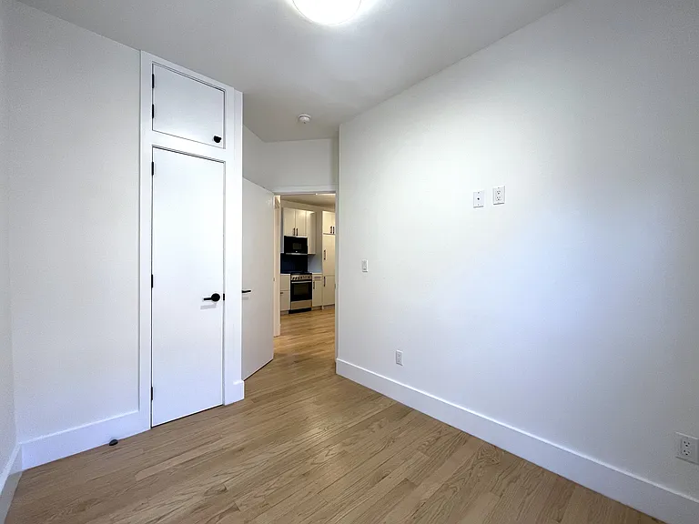 35 Bedford St #15 — Photo 6