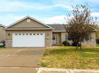 117 N 6th St, Princeton, IA 52768