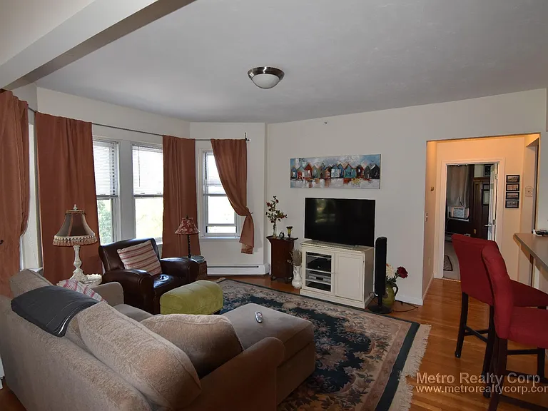 1405 Beacon St #5 — Photo 13