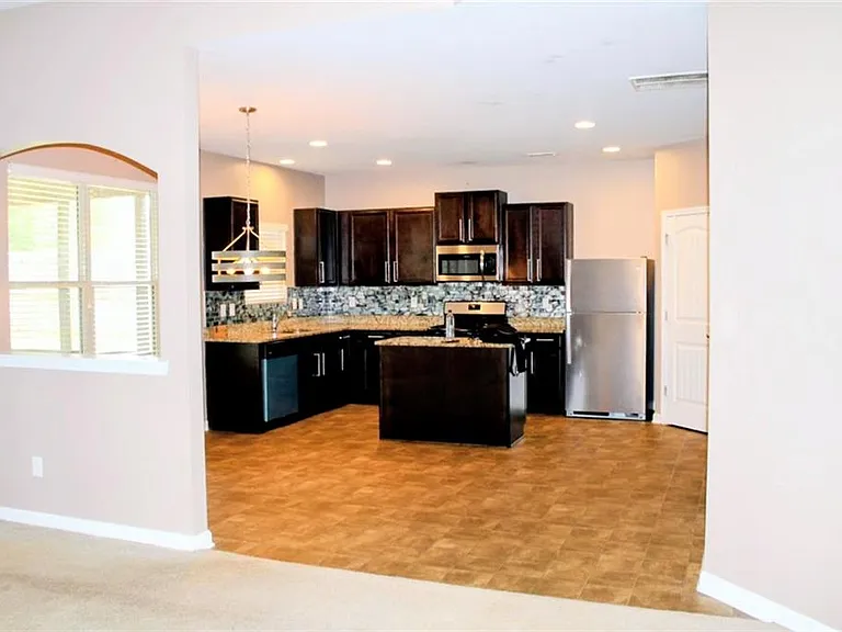 30 Hillside Oak Ln — Photo 8